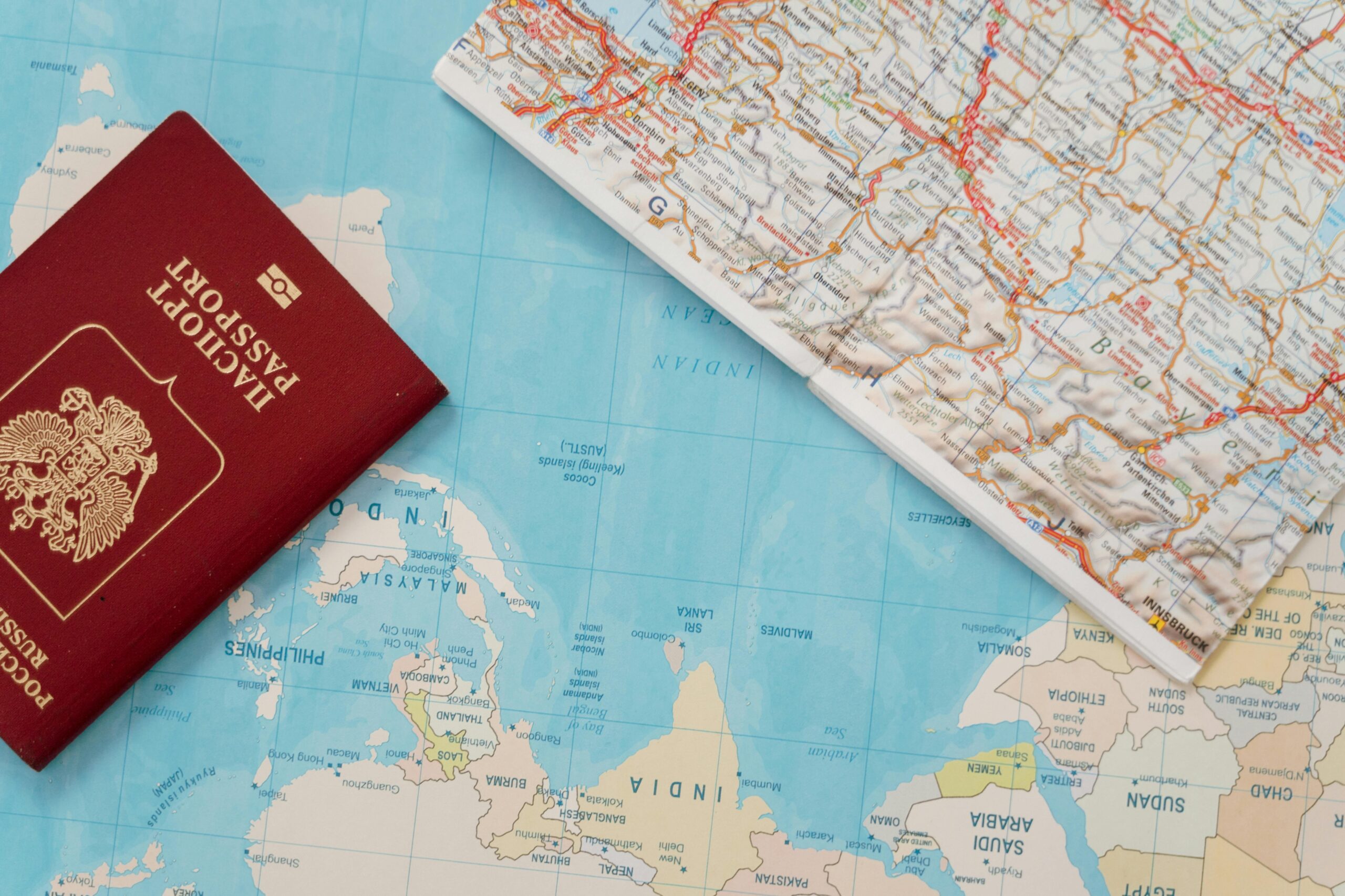 Essential Items for Your International Trip