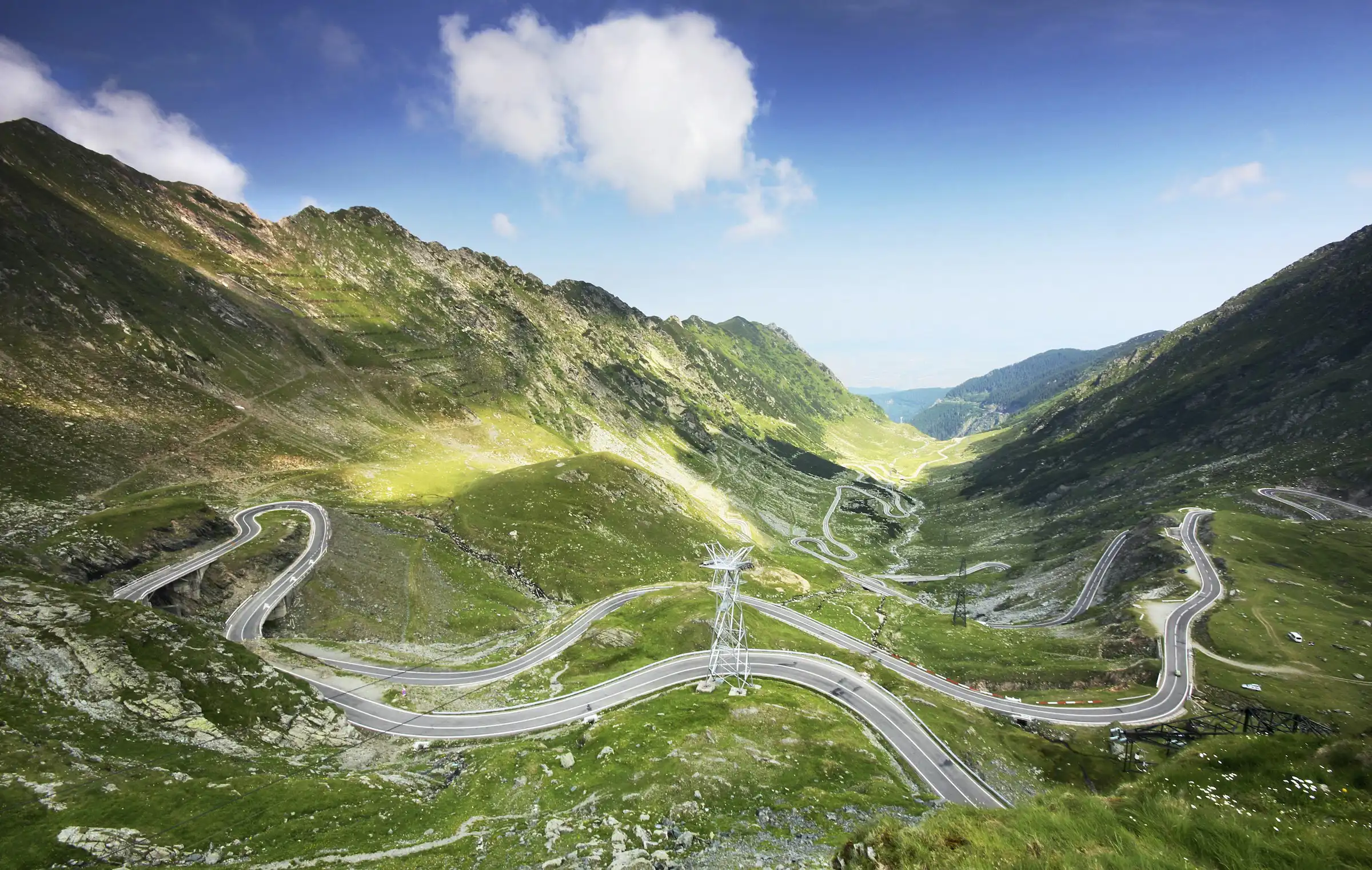 best scenic road trips for photography enthusiasts