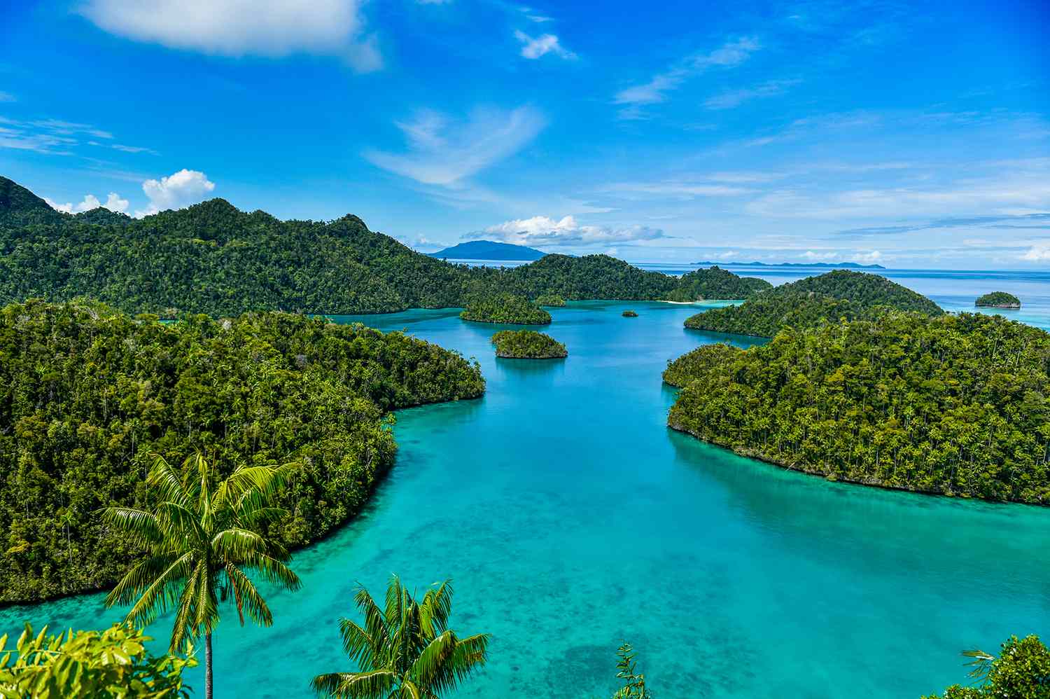 travel destinations with crystal-clear beaches