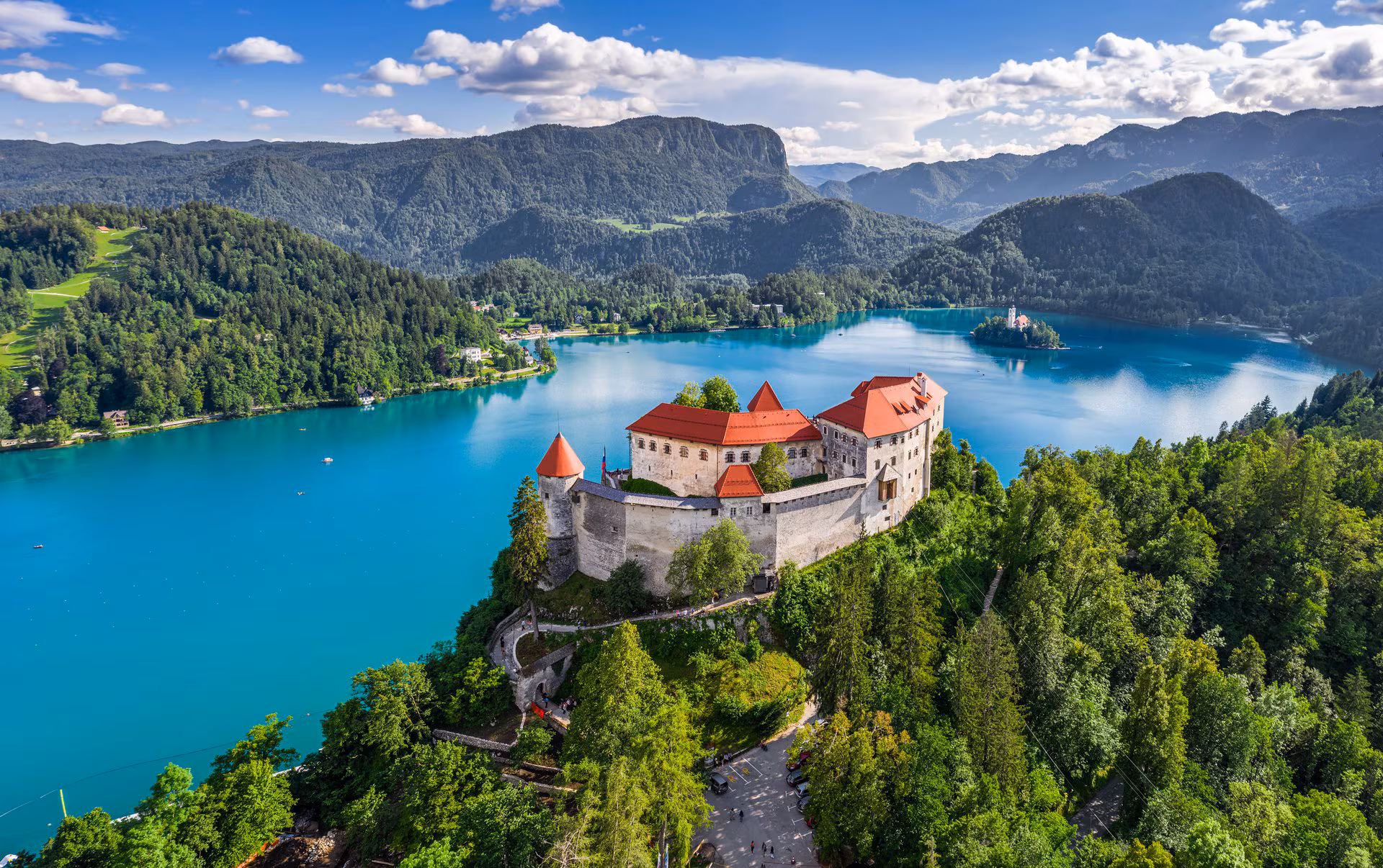 Historical castles to visit in Europe