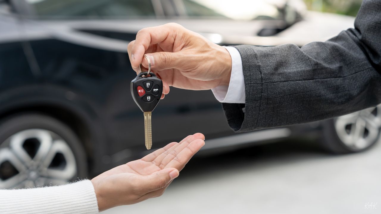 Car rental in Crete: local providers vs international brands