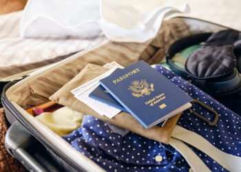 travel packing checklist for long international flights