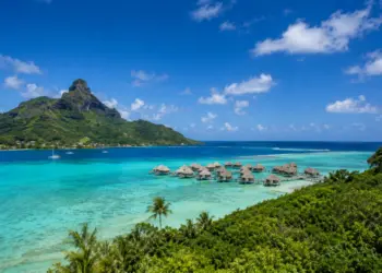 What Are the 10 Most Beautiful Islands in the World