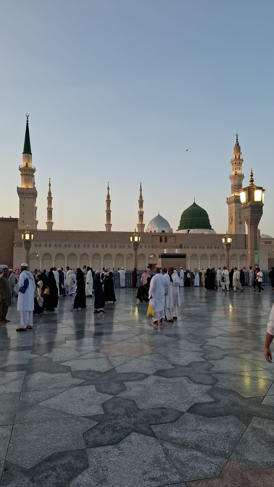 Al-Masjid an-Nabawi in Madina Sharif