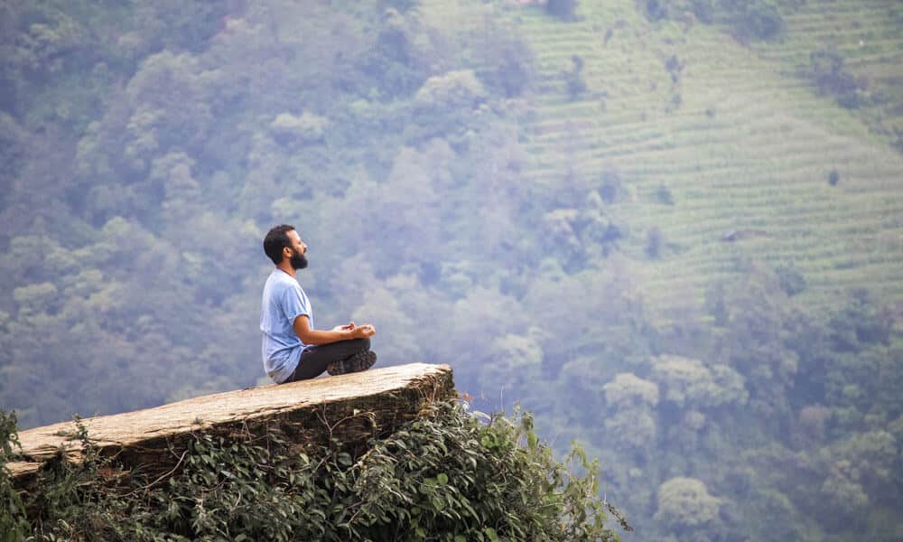 how to deal with loneliness when traveling solo