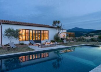 private villa rentals in Tuscany for couples