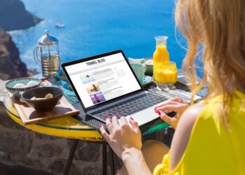 travel blogging tips for beginners to make money